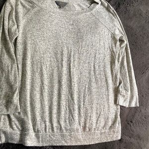 SUPER COZY KNIT TOP .